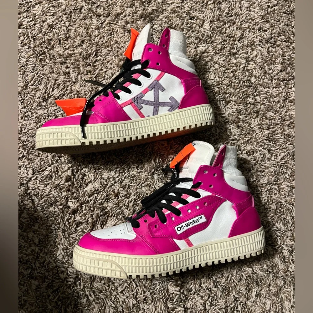 Off-White Pink High-Top Sneakers - Picture 4 of 6
